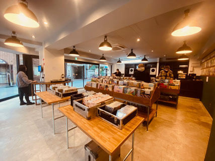 careers.work_scenery.record_city_alt_2